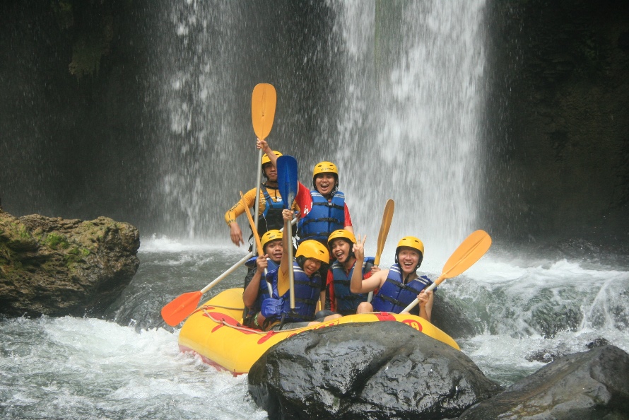 Pelajaran  Berharga dari Rafting di Sungai&nbsp;Pekalen