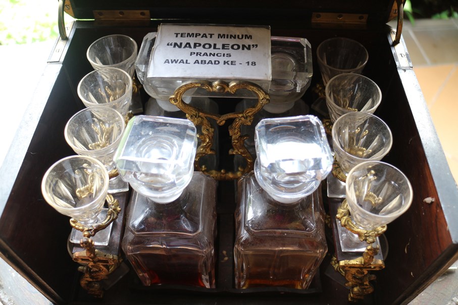 Museum Di Tengah Kebun 6