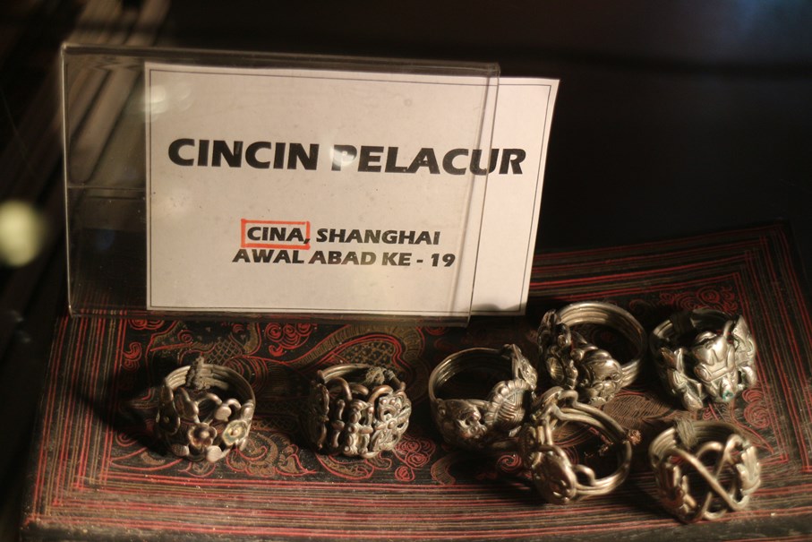 Museum Di Tengah Kebun 7